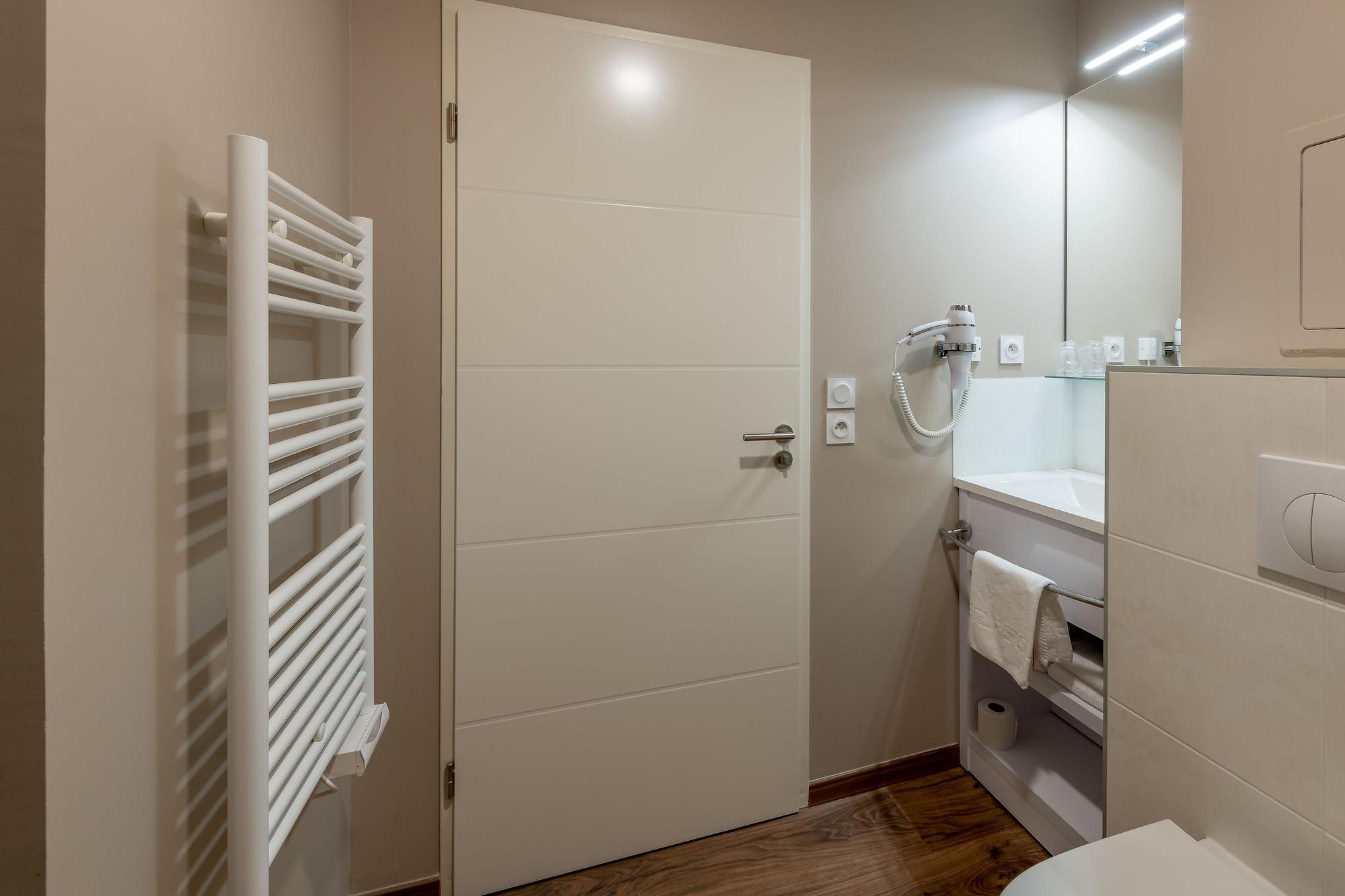 All Suites Appart Hotel - Bordeaux Centre Gare Aparthotel 3*