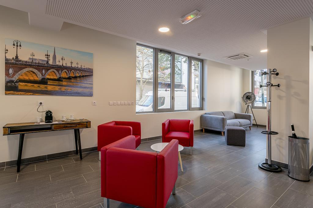 Apart-hotel Centre Marne - Gare Saint-jean 3*